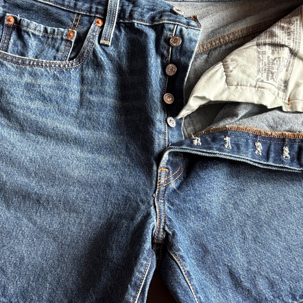 Levi's High Waist Denim Shorts in Classic Blue